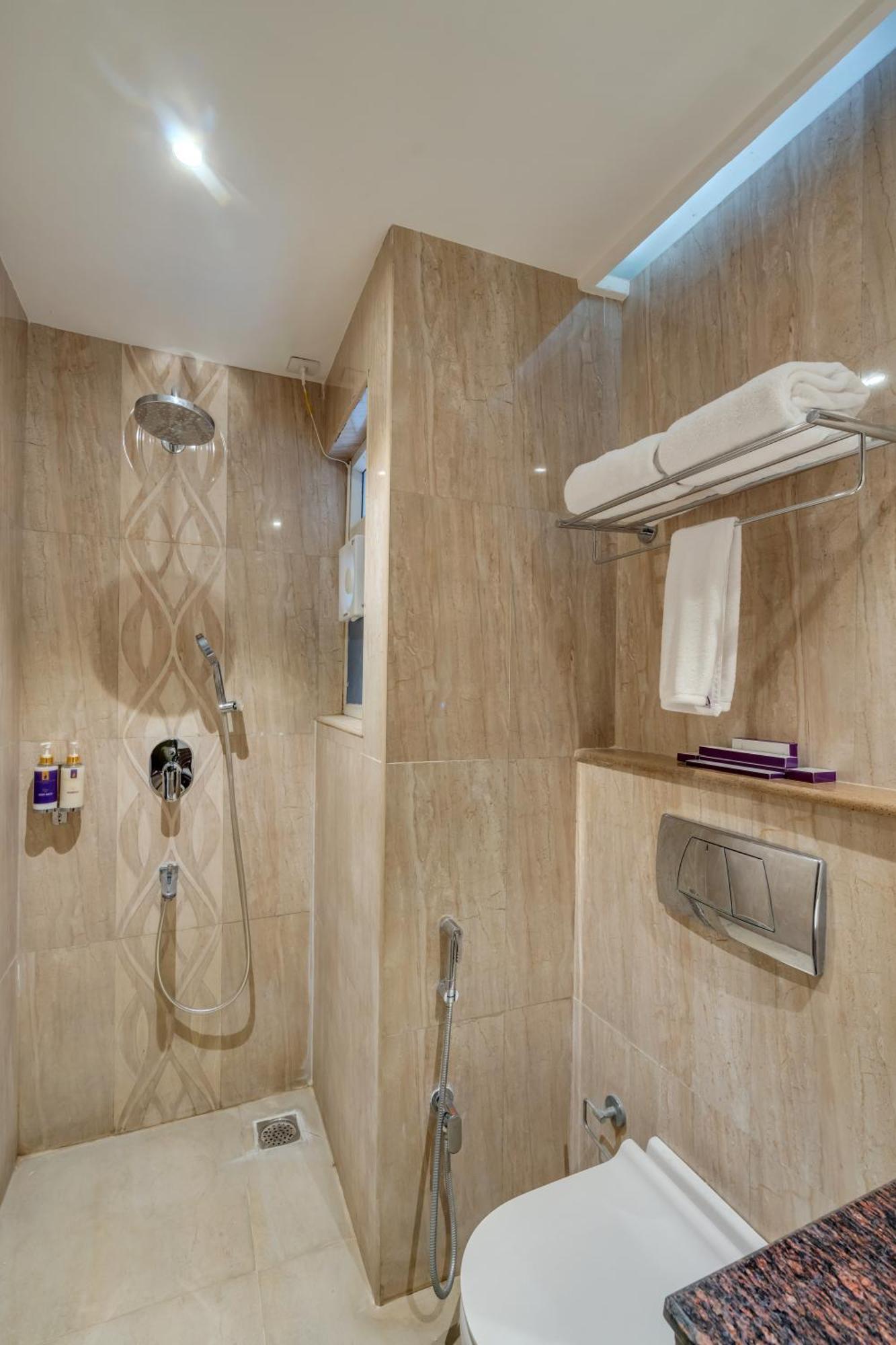Park Avenue Hotel & Apartments Trichy Tiruchirappalli Экстерьер фото