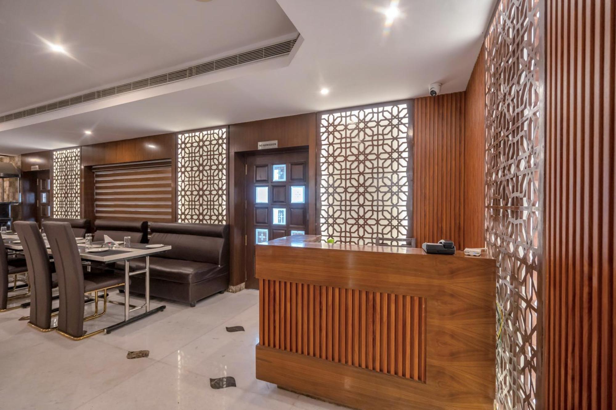 Park Avenue Hotel & Apartments Trichy Tiruchirappalli Экстерьер фото