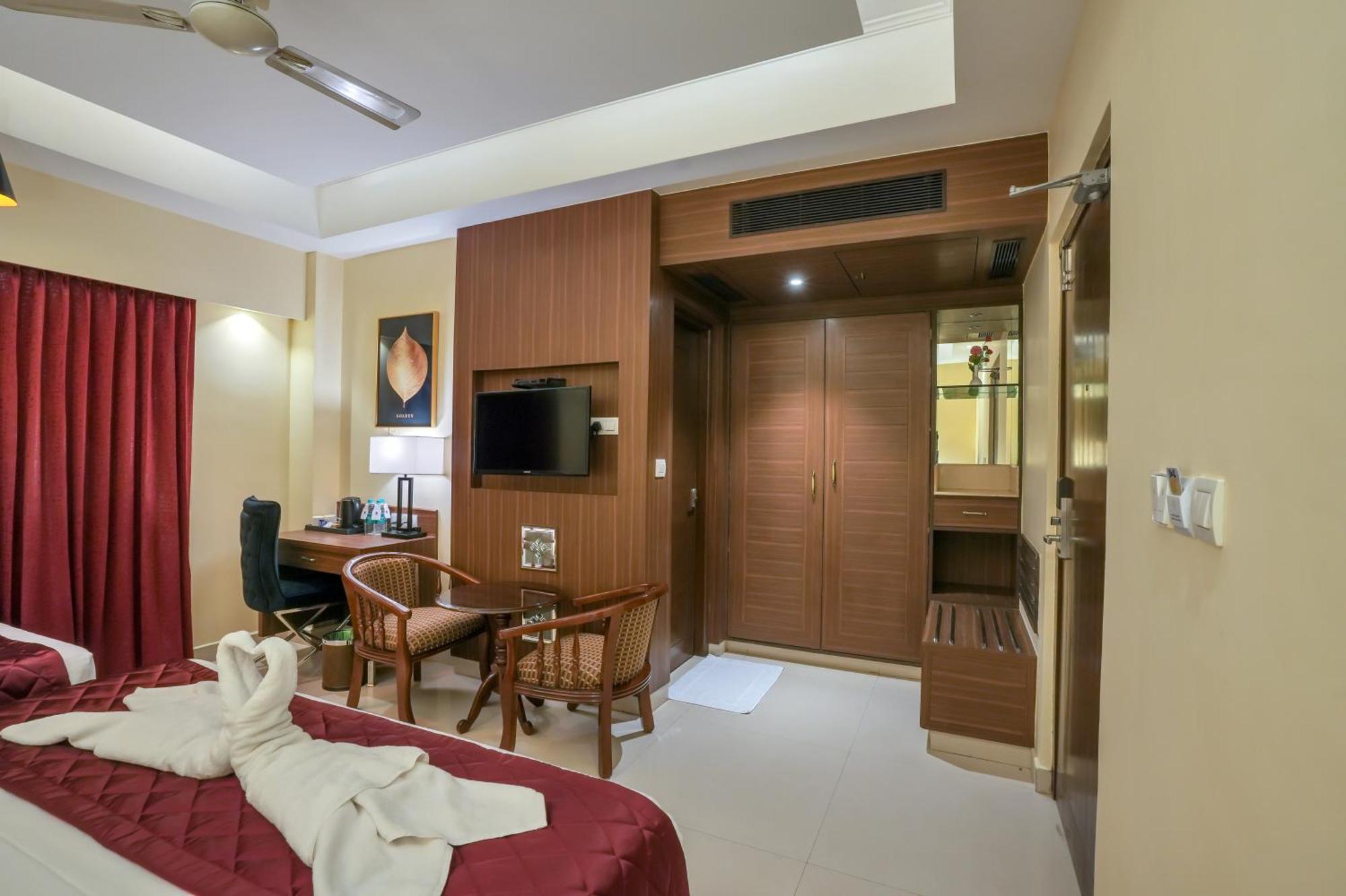 Park Avenue Hotel & Apartments Trichy Tiruchirappalli Экстерьер фото