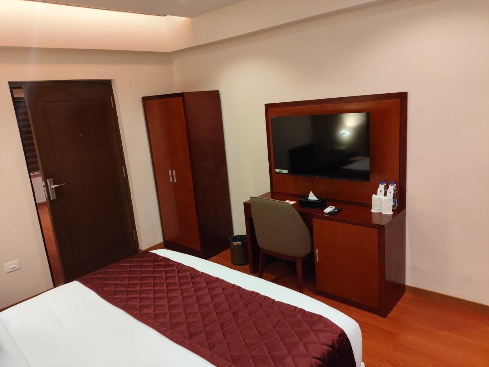 Park Avenue Hotel & Apartments Trichy Tiruchirappalli Экстерьер фото